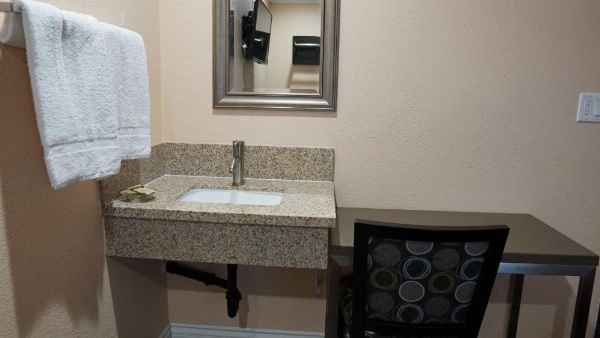 Holly Crest Hotel - Los Angeles, LAX Airport image 20